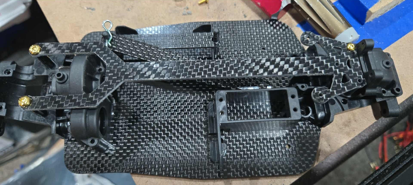 Team Associated Reflex 14B Carbon Fiber Chassis - Light Weight Upgrade